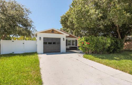 Spacious 3-BR Home with Patio, Firepit & BBQ! - Foto 5