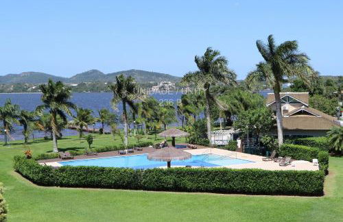 Completo apartamento em Resort na beira da lagoa - Foto 3