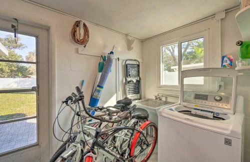 Venice Home w/ Fire Pit & Grill: 2 Mi to Beach! - Foto 26