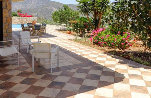 Luxury Villa with Pool overlooking a Majestic View - Foto 31