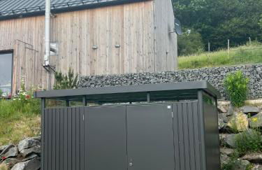 Modernes, ökologisches Design Ferienhaus in der Eifel Vulkaneifel I 2 Schlafzimmer, Sauna, Yoga & Kaminofen, schnelles WLAN & Arbeitsplatz - Foto 17