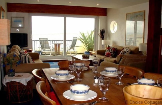 Appledore Yardarm 4 Bedrooms - Photo 10