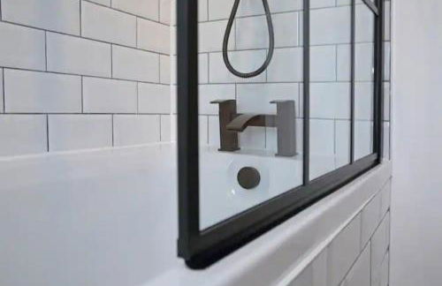 Modern Luxury 4 Bed House in Heart of Macclesfield - Foto 5