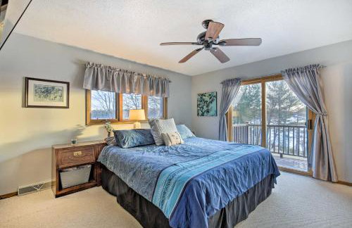 Lake Nokomis Escape with Dock and Beach Access - Foto 16