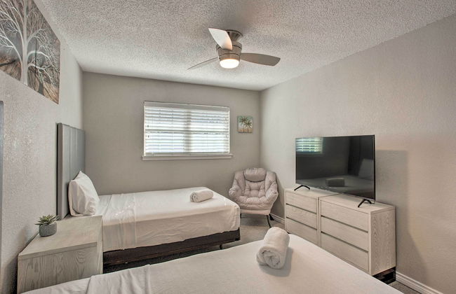 11 Mi to Holiday at Arboretum! Home with Hot Tub - Foto 35