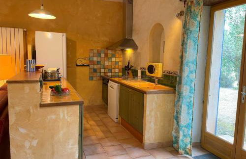 Mas des Lavandes - 3 gîtes de charme au calme avec grande piscine en Drôme-Provençale - Foto 16