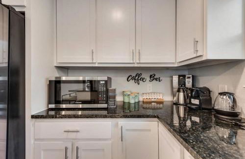 Luxury Home w Hot Tub near AT&T Stadium - Foto 13