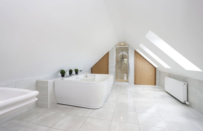 JOIVY Greenknowes Estate With Hot Tub And Bar - Foto 66