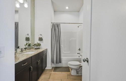 Stylish Midtown Condo Near Vanderbilt & Parthenon - Foto 22