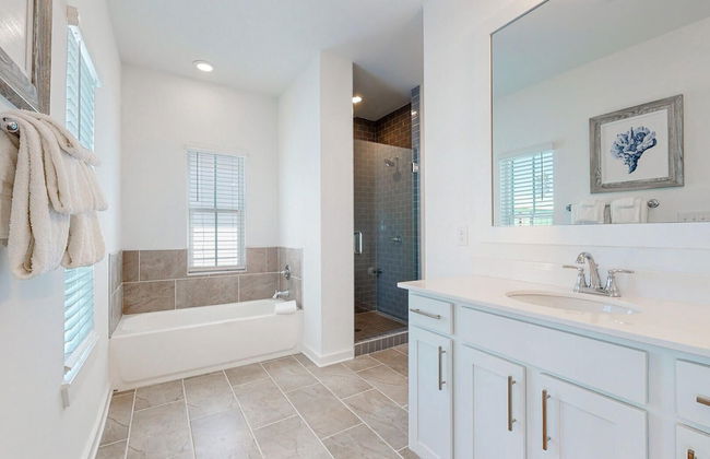 New Home 3br/2.5br w/ Kayak Access Sleeps 9 - Foto 29