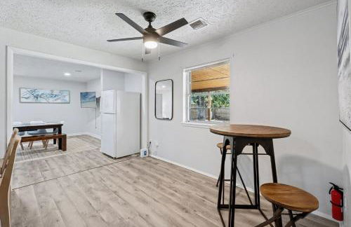 5BR Home Large Backyard Group-Friendly #12 - Foto 19