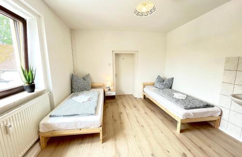 I Apartment 14 Personen - Monteurzimmer - Ferienwohnung, Großköllnbach I - Foto 5