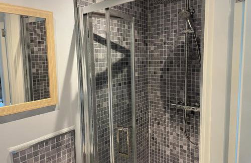 Beautiful 3-Bed House in Sunny Killough Down - Foto 3