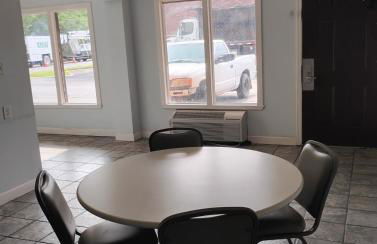 Gated 1 King BR 1 Bath Apt with Full Kitchen 233 - Foto 9