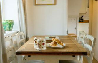 Pear Tree Cottage in the Cotswolds - Photo 32