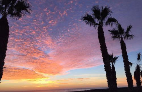 Casa Lili - Shared Pool - Close to Seafront Promenade - Sea Views from upper terrace - Foto 37