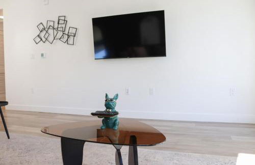 Serene APT 10 Min from Disneyland With Pool & GYM - Foto 34