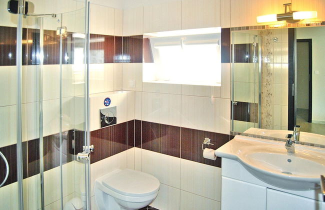 Terraced House With Pool and Sauna, Sieciemin - Foto 25