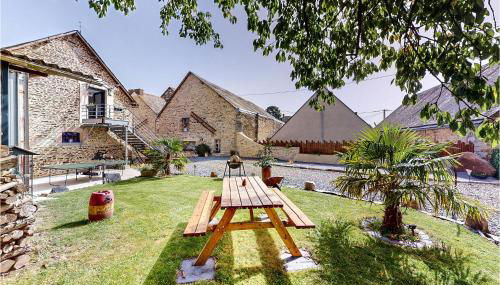 Lovely Apartment In Neuilly Le Vendin - Photo 2