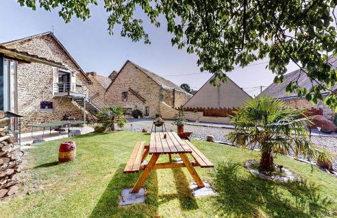 Lovely Apartment In Neuilly Le Vendin - Photo 2