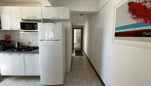 Apartamento espaçoso 2 quartos a 200 m da praia - Foto 4