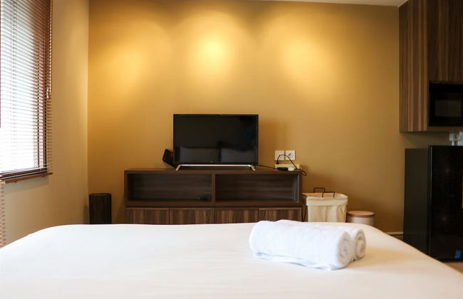 Simply Look Studio Room LRT City Jatibening Apartment - Photo 5