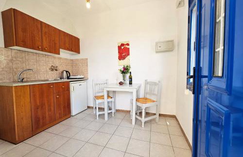 Pavlis Studios Ormos - Photo 9