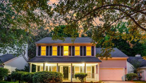 Country Haven - Hot Tub & Pool! Game Room, King Beds, Mins 2 dwtn - Foto 2