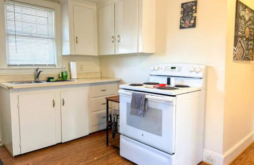 NEW - Mins to Concord/ Nashua - Fenced Backyard - - Foto 8