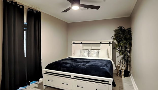 Stables on The Strand - Foto 5, Habitación