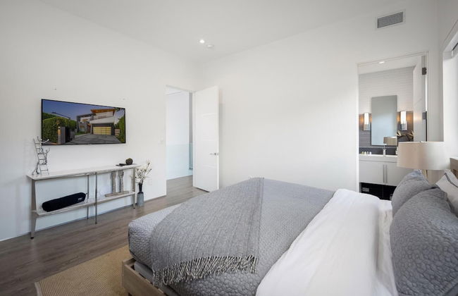 Alfred Villa - Photo 15