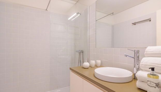 Youropo - Taipas 9 in Oporto - Foto 5, Habitación