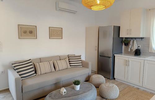 Seafront Haven - Photo 18