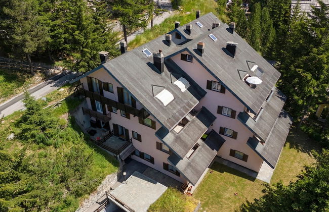 Chaberton Romantic Retreat Ski In Ski Out - Happy Rentals - Foto 56