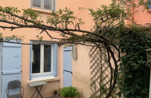 Komfortables Haus mit Terrasse und Garten - Foto 8