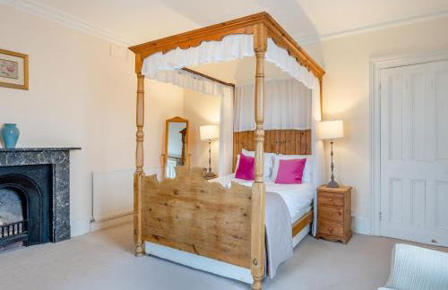 Armswell House - Photo 12