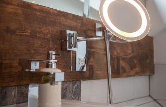 The Penthouse, Opposite Sale Metrolink, Includes Free Parking - Photo 13