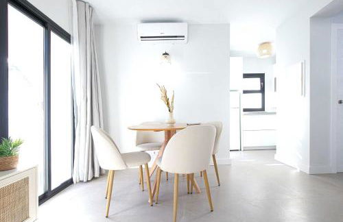 Linda Vista Beach Apartment - Photo 9