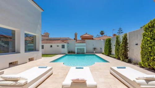 Ohana2 Luxury Villa - Photo 2