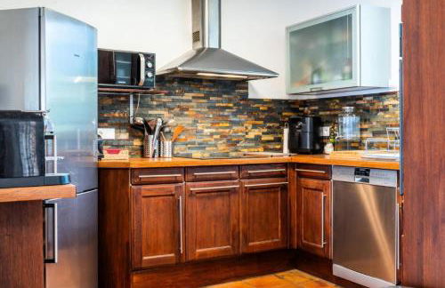 Résidence Villa 5 Chambres, Sauna, Piscine Et Vue Mer. - VILLA 5 chambres, sauna, piscine et vue mer. MAE-2513 - Foto 20