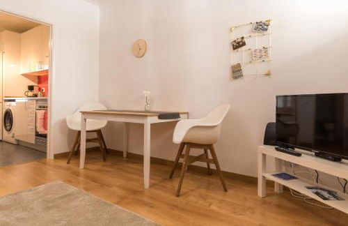 "HomeySuite" in Fontainhas - Photo 18