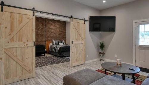 734 East Broadway, Unit 101 - Foto 2