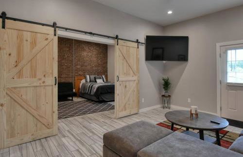 734 East Broadway, Unit 101 - Foto 2