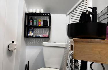 Staten Luxe, Modern Stay Close to NJ, NYC and Brooklyn! - Foto 12