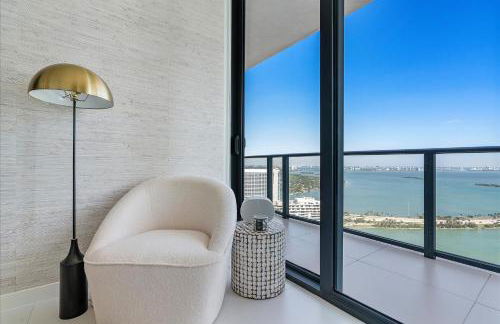 POSH Ocean View Penthouse - Heated Pool, Gym, Office! 10mins Beach - Foto 15