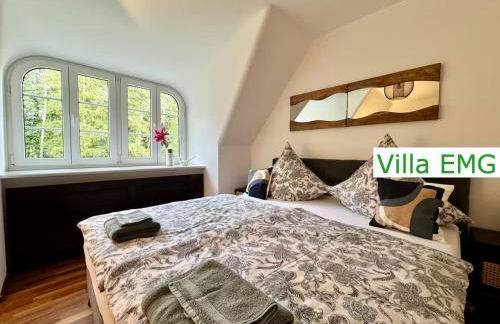 Luxus Ferienhaus Villa EMG München in Moosburg mit Pool, SPA, Kamin, Wald, See für Familien Gruppen bis 24 Personen - Foto 50