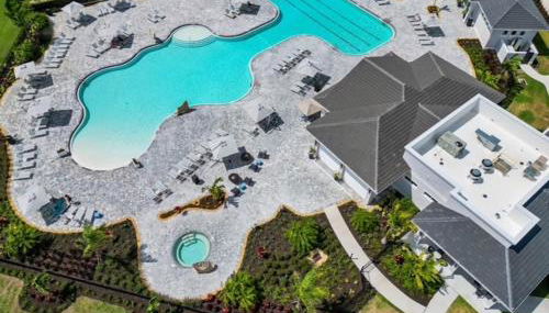 Third-Floor National Golf Course Condo 3BR 2BA, Full Amenities & Ave Maria Access - Photo 1