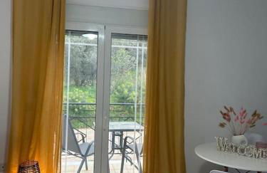 Muses_Calliope, Chios - Foto 11