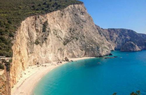 Karya House - Photo 2