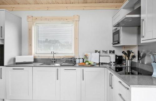 Croftner, Great Field Lodges - Hot Tub, Free WiFi & parking - Foto 8